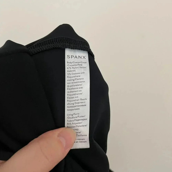 Spanx Black Camo Faux Leather Shaping Leggings Size XL - Picture 4 of 8